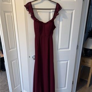 Elegant Burgundy Evening Dress